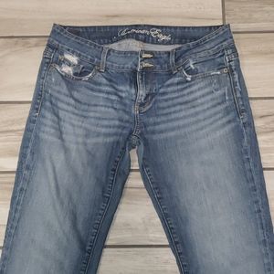 American Eagle  Slightly distressed jeans
